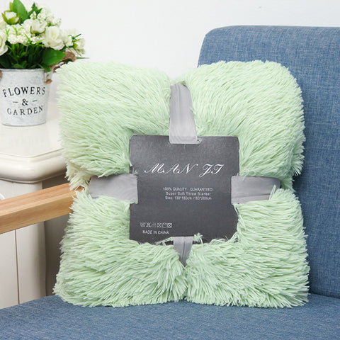 Double-Layer Plush Blanket