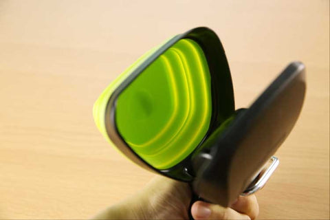 Foldable Pooper Scooper with Decomposable Bags